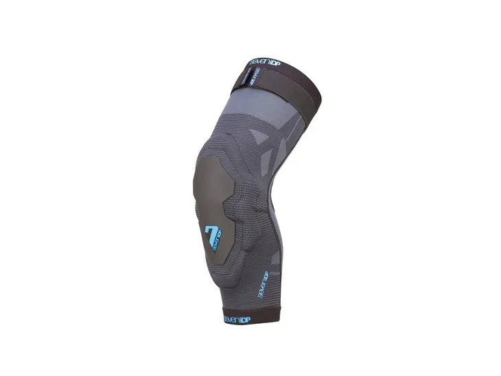 7idp-project-knee-pad-size-s-black-blue