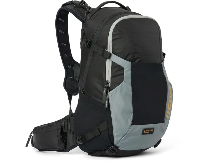 uswe-backpack-watt-25-liter-black-grey