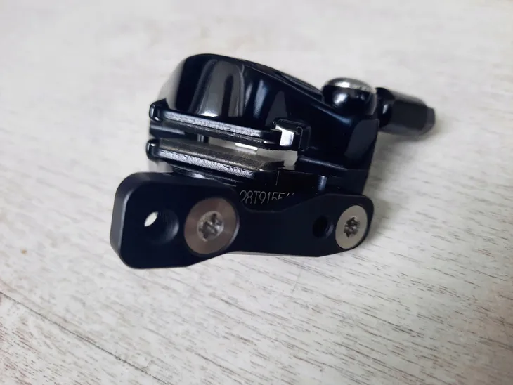 disc-brake-caliper-assembly-rival22-rival1-hrd-flat-mount-front-rear-mocowanie-flat-mount-fm