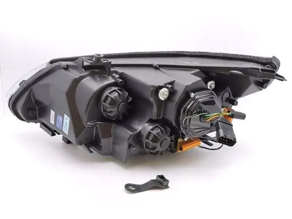 lampy-reflektory-led-chrome-do-bmw-e60-e61-03-07