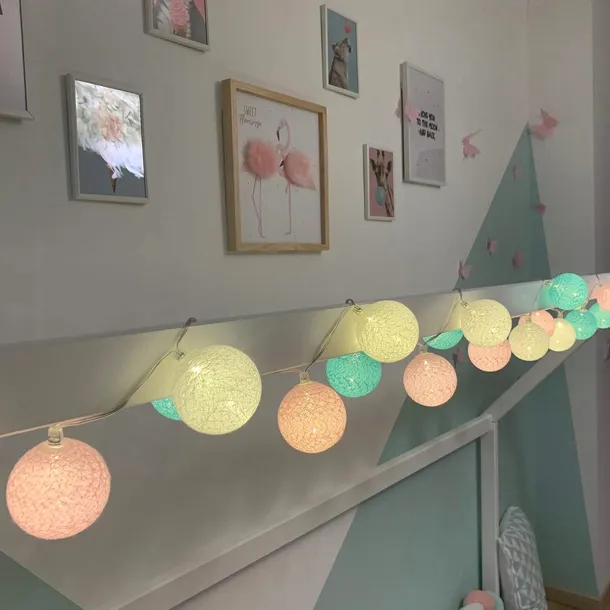 lampki-led-cotton-balls-usb-16-kulek-sciemniacz-timer-srednica-kuli-6-cm