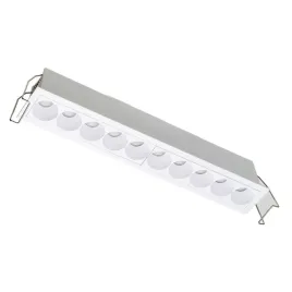 elegancka-nowoczesna-lampa-sufitowa-wpuszczana-do-salonu-biala