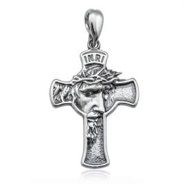 delikatny-srebrny-krzyzyk-wizerunek-jezus-chrystus