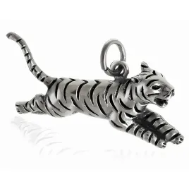oksydowany-srebrny-wisiorek-biegnacy-tygrys-tiger