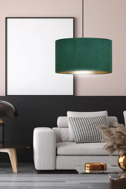 hilde-1-bl-green-material-dominujacy-metal