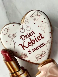 ciastko-lukrowane-dzien-kobiet-napis-plakietka-prezent-roz-xl-serce