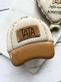 ciastko-czapka-z-daszkiem-tata