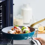 greenpan-evolution-frying-pan-28cm-blue
