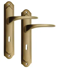 domino-klamka-ibis-braz-matowy-rozstaw-72mm-wersja-na-klucz