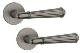 klamka-stile-arida-okragla-rozeta-r-slim-7mm-tytan-styl-loft