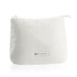 betlewski-biala-kosmetyczka-futrzana-damska-fluffy