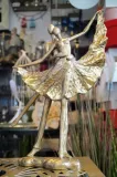 figurka-para-41cm-material-wykonania-tworzywo-sztuczne