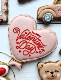 pierniczek-serce-balon-rozowy-happy-valentine-s-day