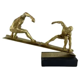 figurka-sportowiec-na-desce-255cm