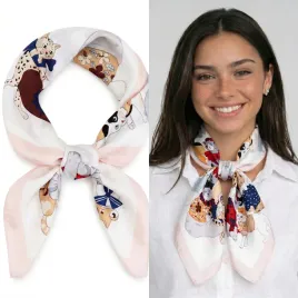 rozowa-apaszka-damska-w-koty-70x70-jedwabista-premium-elegancka