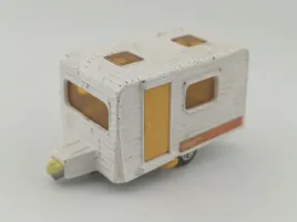 matchbox-caravan-trailer-przyczepka