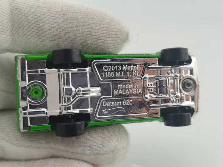 hot-wheels-datsun-620-marka-hot-wheels