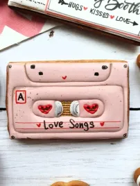 pierniczek-walentynkowa-kaseta-love-songs