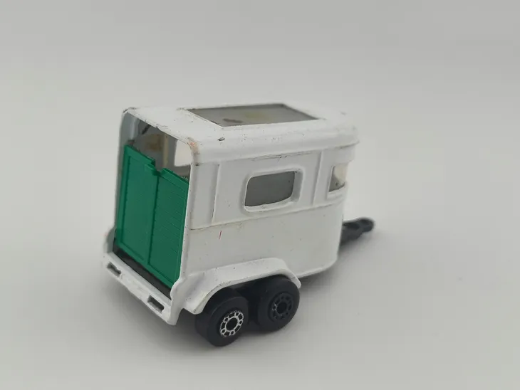 matchbox-pony-trailer-stan-nowy