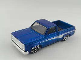 hot-wheels-83-chevy-chevrolet-silverado
