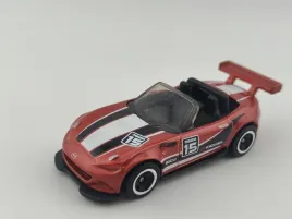 hot-wheels-2015-mazda-mx-5-miata