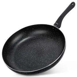 patelnia-granitowa-black-line-32-cm