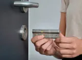 inteligentny-zamek-nuki-smart-lock-ultra-waga-z-opakowaniem-5-kg