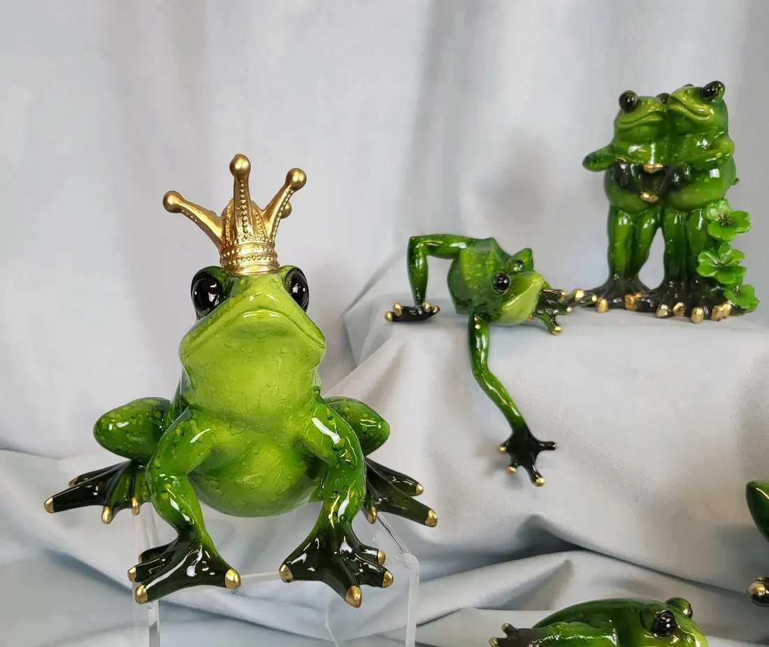 figurka-zaba-7x155x12-cm-stan-nowy