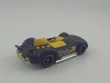 hot-wheels-monteracer-stan-nowy