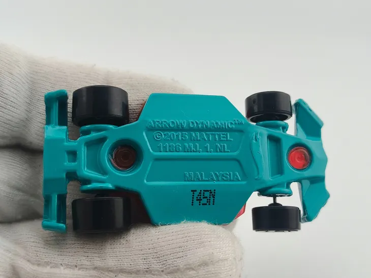 hot-wheels-arrow-dynamic-marka-hot-wheels