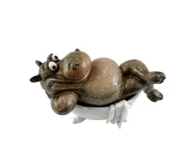 figurka-hipopotam-w-wannie-10x16x9