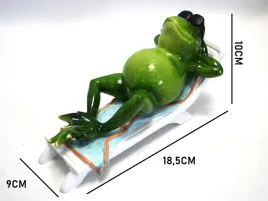 figurka-zaba-na-lezaku-2wz