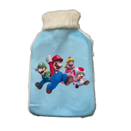 termofor-butelka-na-goraca-wode-z-pokrowcem-mario-dla-dzieci-i-doroslych-2l