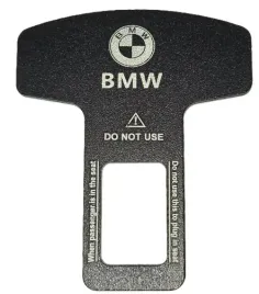 zaslepka-wtyczka-do-pasa-pasow-z-logo-bmw