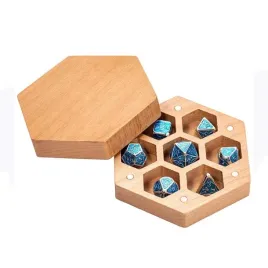 hex-drewniane-magnetyczne-etui-pudelko-na-zestaw-7-kosci-rpg