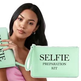 elegancka-kosmetyczka-damska-selfie-mietowa-na-zamek-soft-mint