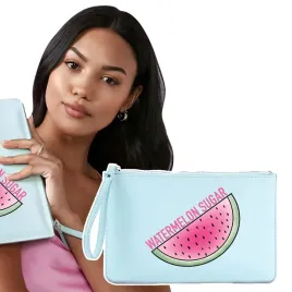elegancka-kosmetyczka-damska-watermelon-sugar-niebieska-na-zamek-soft-blue