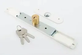 zamek-baskwilowy-z-bebenkiem-o25-mm-i-plytka-bezowy