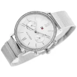 1782301-marka-tommy-hilfiger