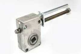 przekladnia-korbowa-z-przelozeniem-1-16-oraz-udzwigiem-60-kg