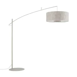 elegancka-lampa-podlogowa-lukowa-z-wysiegnikiem-do-salonu-w-domu