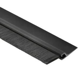 listwa-szczotkowa-1m-pcv-czarna-ze-szczotka-20-mm-oslona-z-pcv