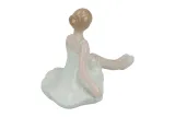 figurka-mala-baletnica-material-wykonania-ceramika