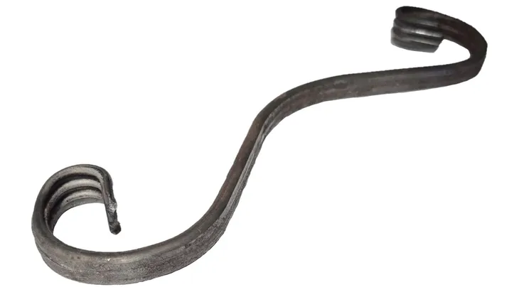 elementy-kute-spirala-hiszpan-typ-e-250-mm-12-6-stan-nowy