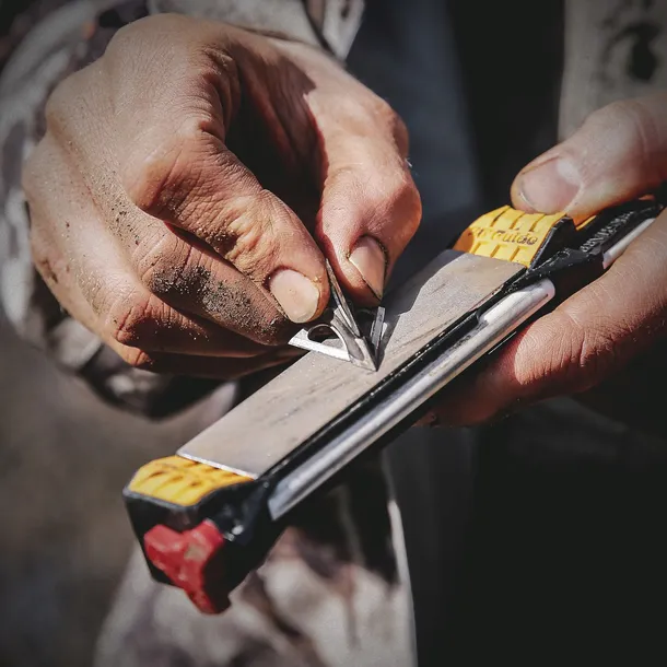 ostrzalka-do-nozy-work-sharp-guided-field-sharpener-uszkodzony-nie
