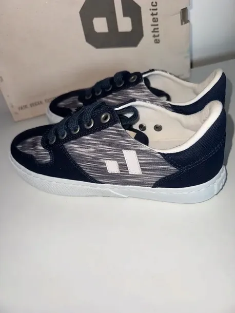 sneakersy-ethletic-stan-nowy-rozmiar-39