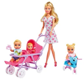 simba-steffi-w-pokoju-dzieciecym-4-lalki-lozeczko-krzeselko-20-akcesorii