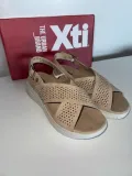 xti-sandaly