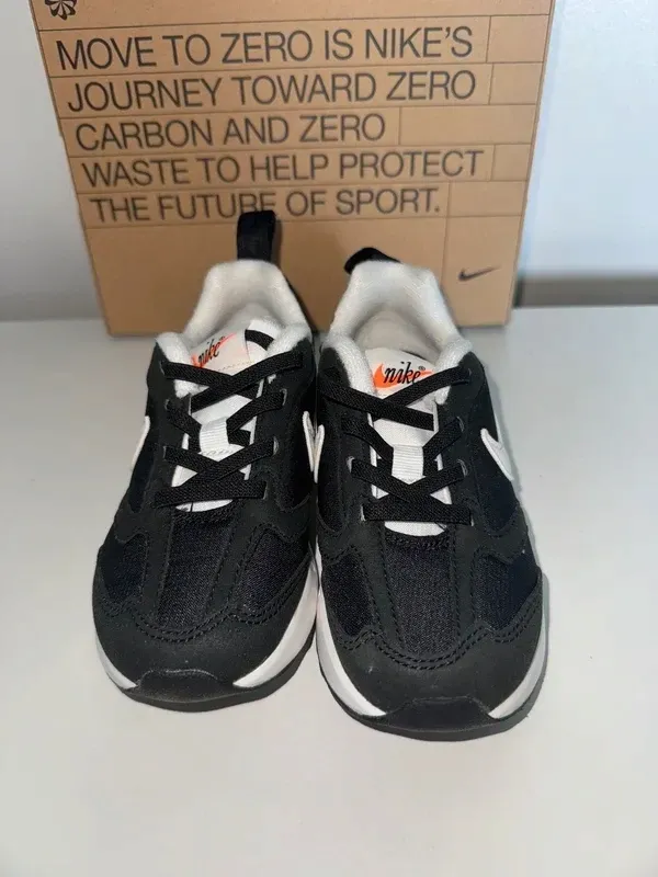 nike-sneakersy-air-max-stan-nowy