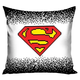 poszewka-superman-licencyjna-z-logo-bohatera-dekoracyjna-dla-fana